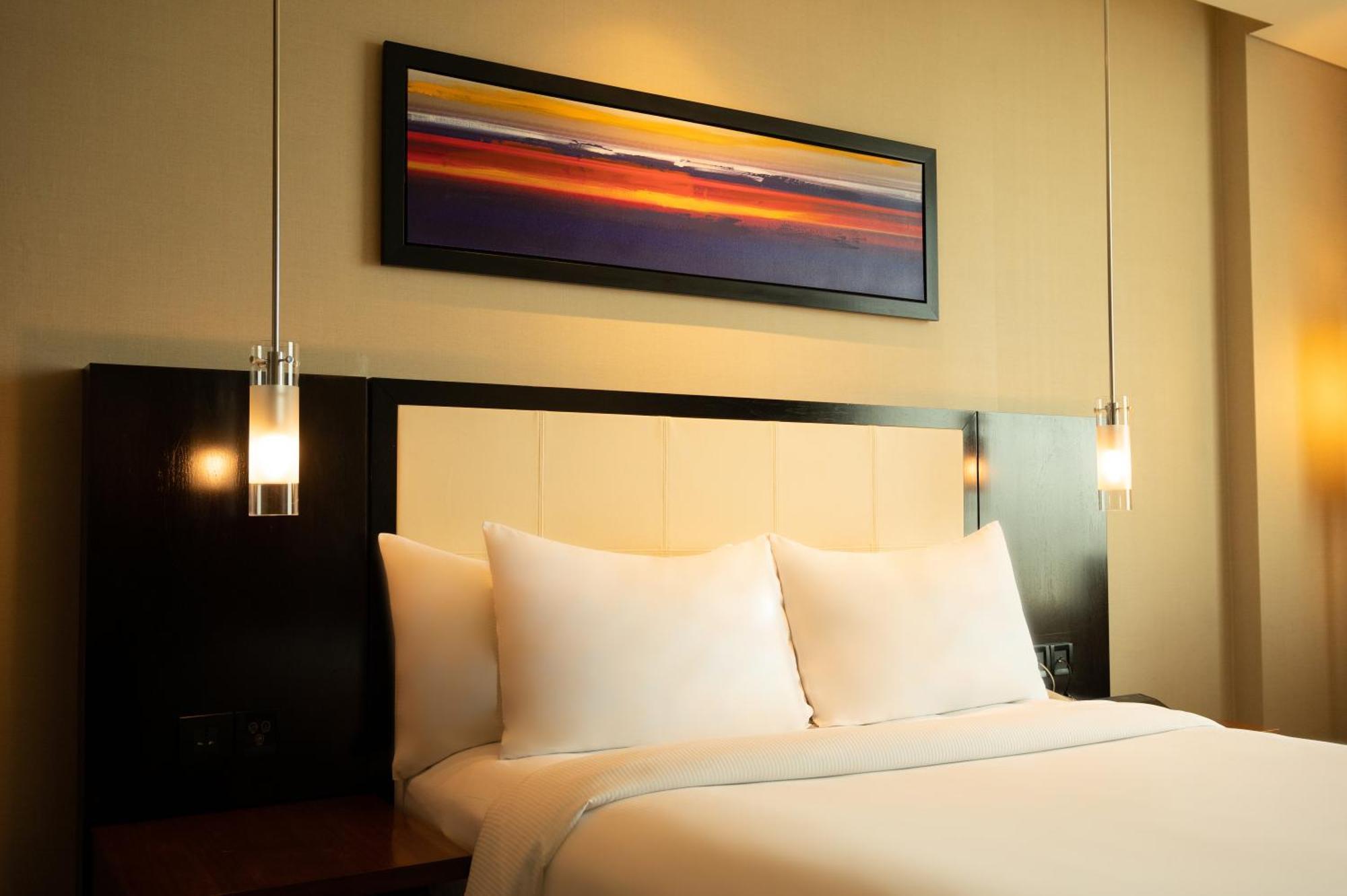 Doubletree By Hilton-Pune Chinchwad Pimpri-Chinchwad Exterior photo